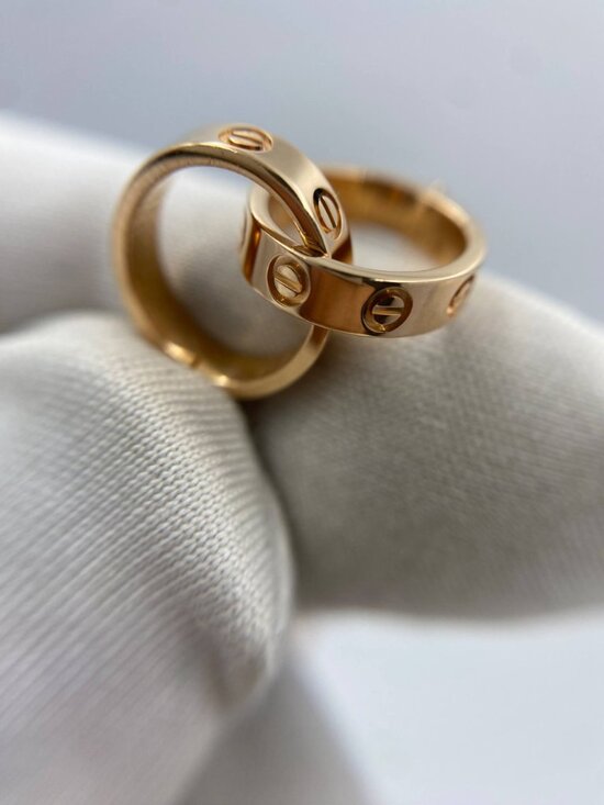 Cartier Jewelry - Authentic Cartier 18K Rose Gold Love Interlocking Double Ring Motif Bracelet